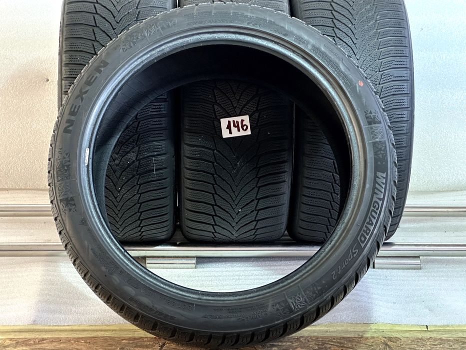235/40 R18 Nexen