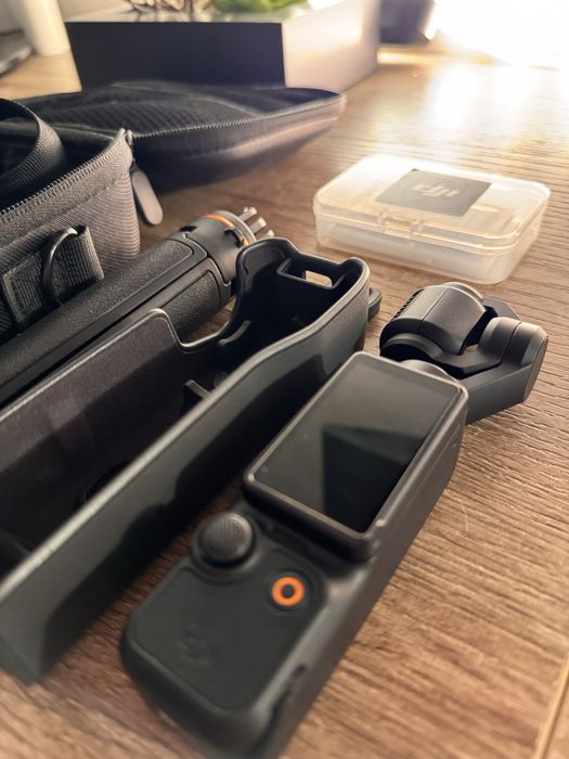 DJI Osmo Pocket 3 - 4k 120 fps