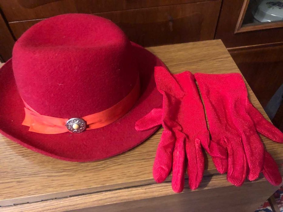 Пальто жіноче демісезонне кашемірове червоного кольору, довжива міді