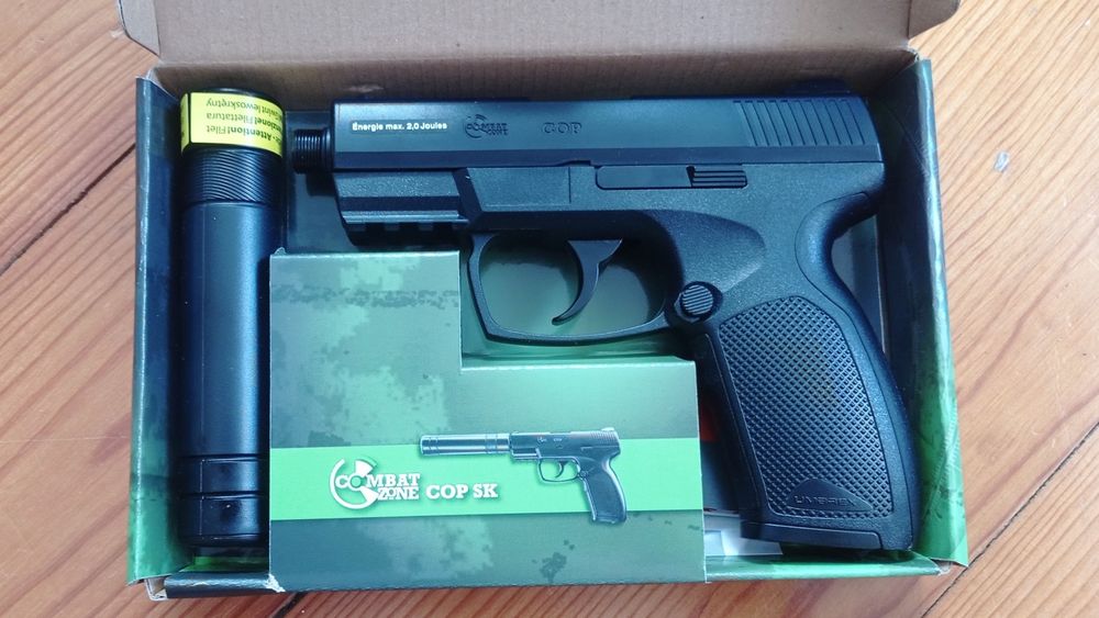 Pistola CO2 Airsoft Nova c/ silenciador