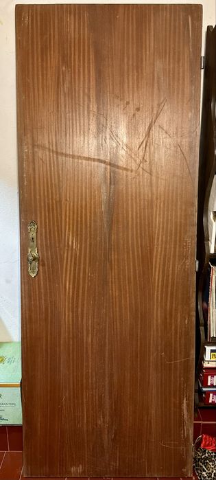 Porta em madeira