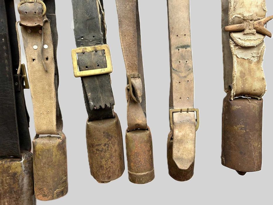 10 chocalhos antigos com coleira optimo som