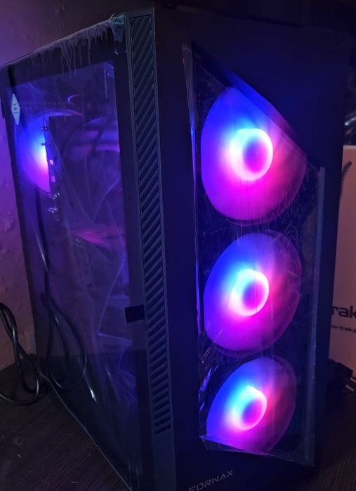 Nowy komputer Ryzen AM5 8400 GeForce5060 8Gb 32GB/1TB