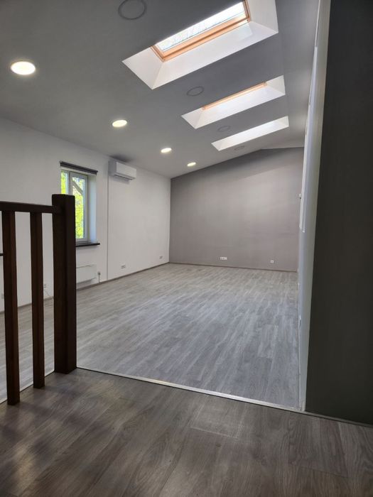 Отдельно стоящее офисное здание. Собственник