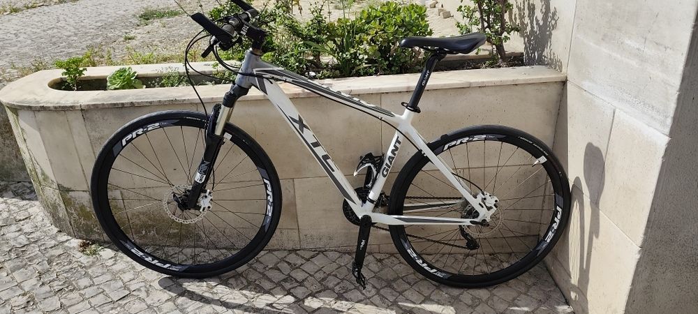 BTT Giant XTC 800 27,5