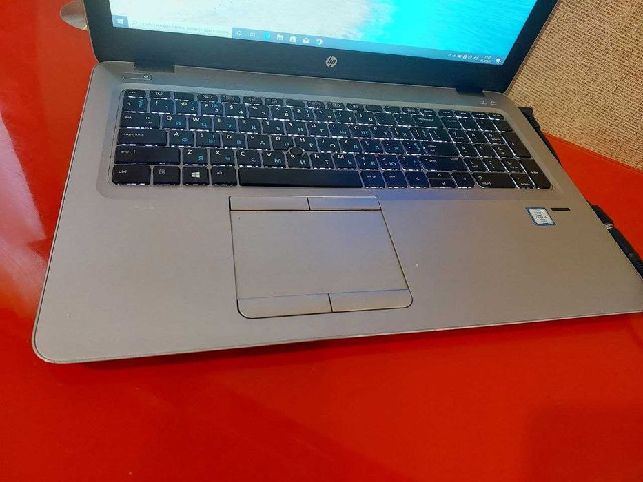 Игровой HP /FULL HD/Core i5-7300U/SSD-512gb/DDR4-16ГБ/