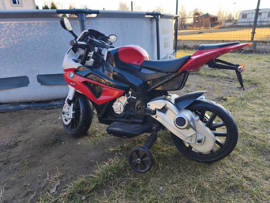 Motorek BMW elektryczny