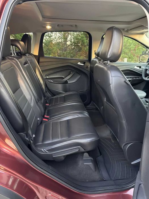 Ford Escape Titanium      2018