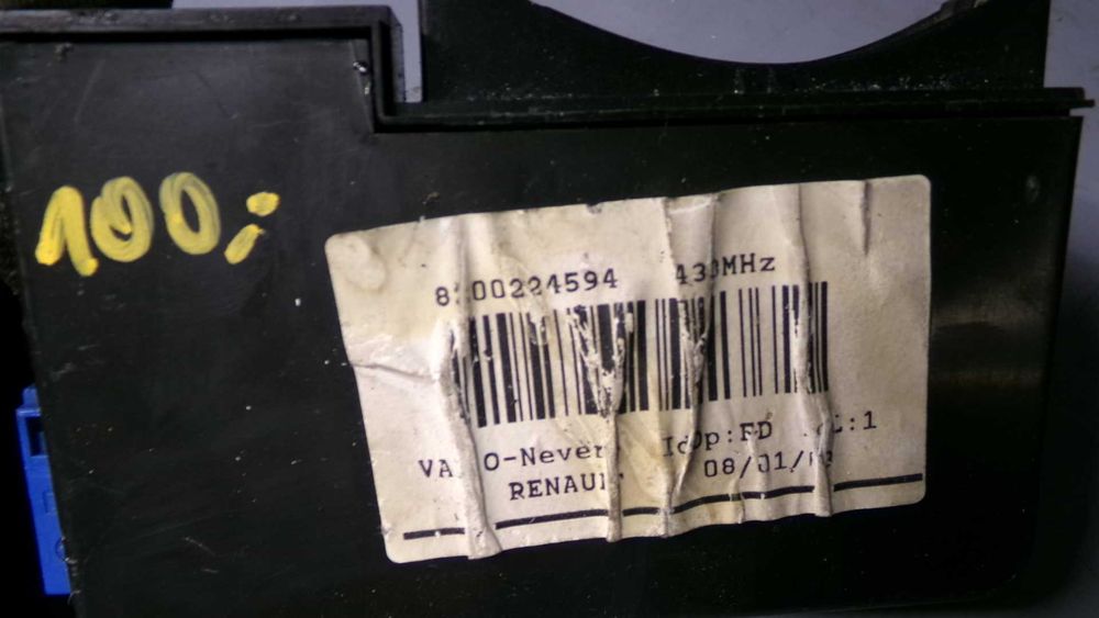 Sty6 Czytnik kart slot renault laguna II espace IV wysyłka części