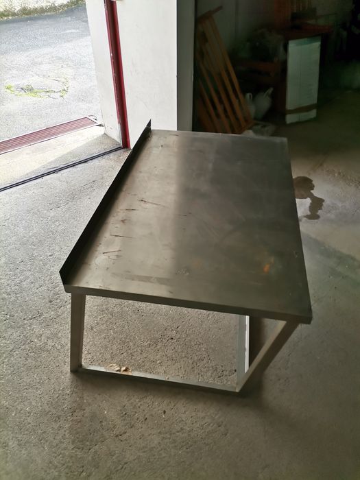 Mesa inox exposição