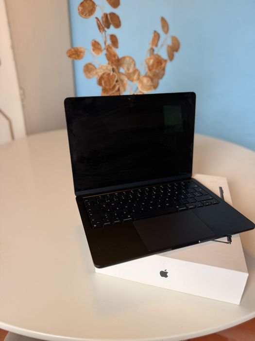 Macbook air Apple 2025 Meia noite