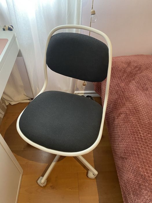 Cadeira de secretária ikea