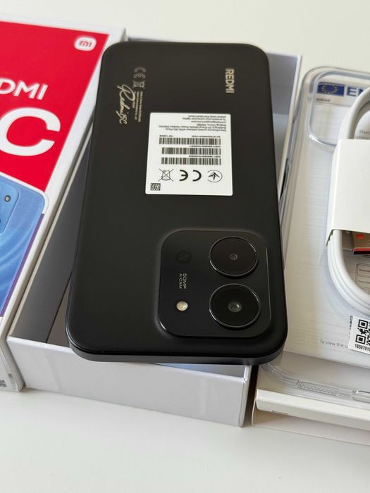 Новий Xiaomi Redmi 15C 4+2/128