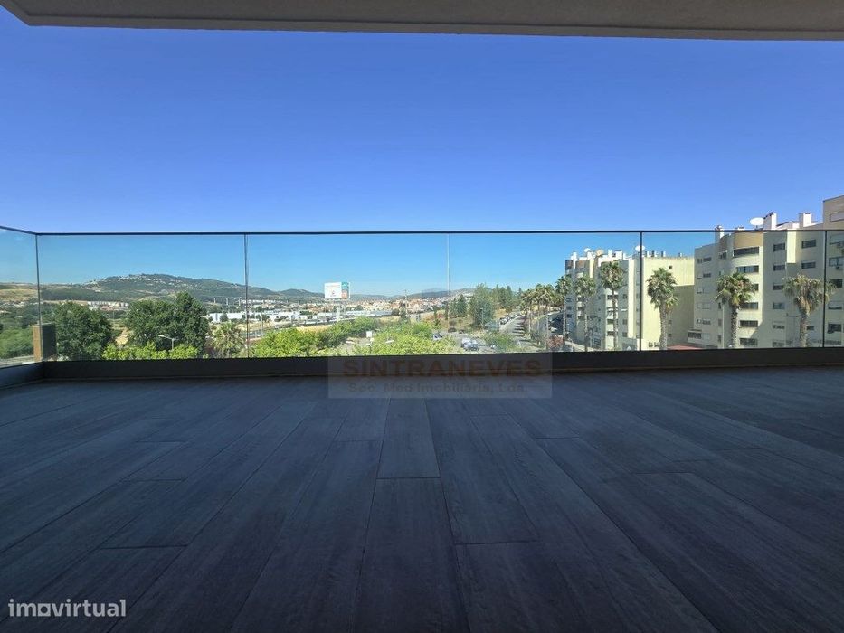 T2 Novo a estrear de luxo no Infantado Plaza! O seu refúgio em Lour...
