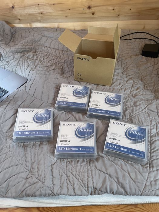 5x taśma LTO 3 Ultrium 400GB / 800GB do streamera.