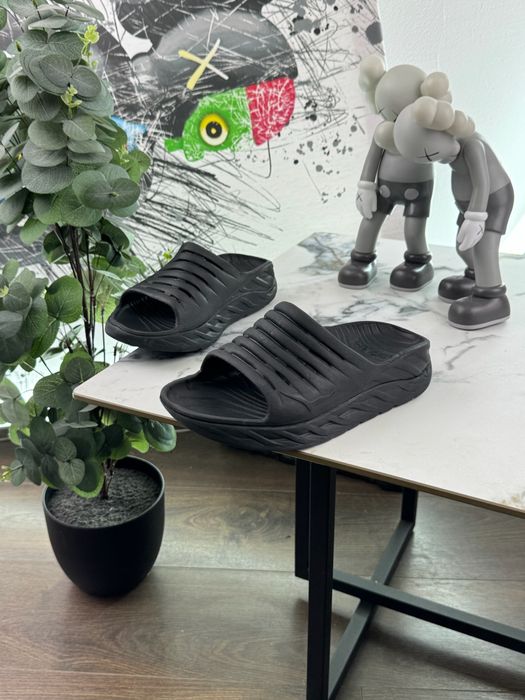 Тапочки шльопки Hoka Ora Recovery 38 розмір Е14708