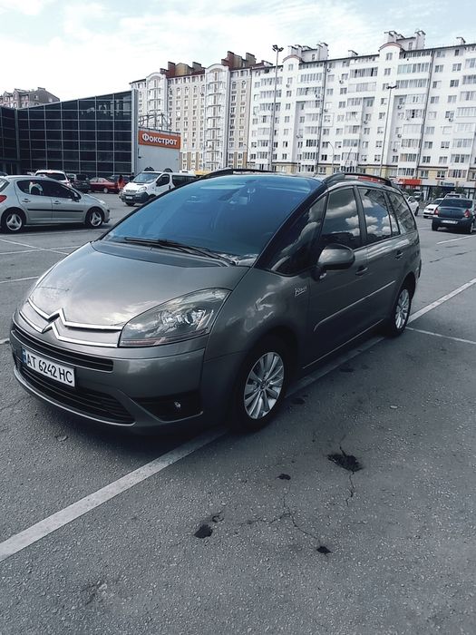 Сітроен С4 пікассо