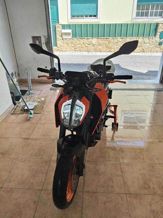 KTM 390 Duke (2019) – Excelente Estado | 15.000 km