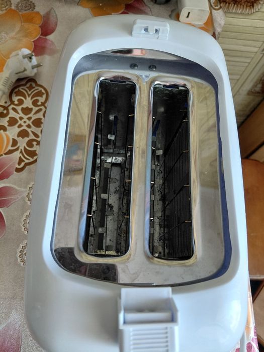 Тостер Henske...