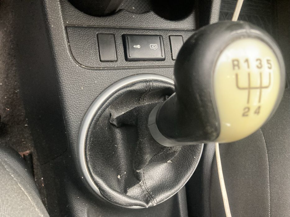 Шкода румстер 2010 1.4tdi