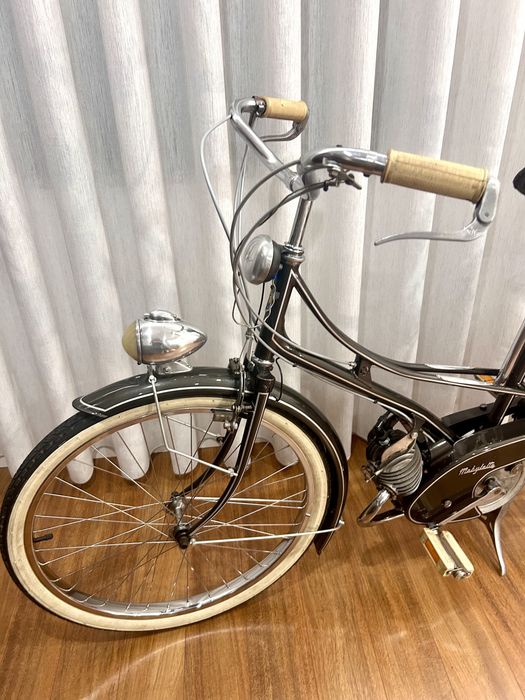 Mobylette Motobecane AV3 1951