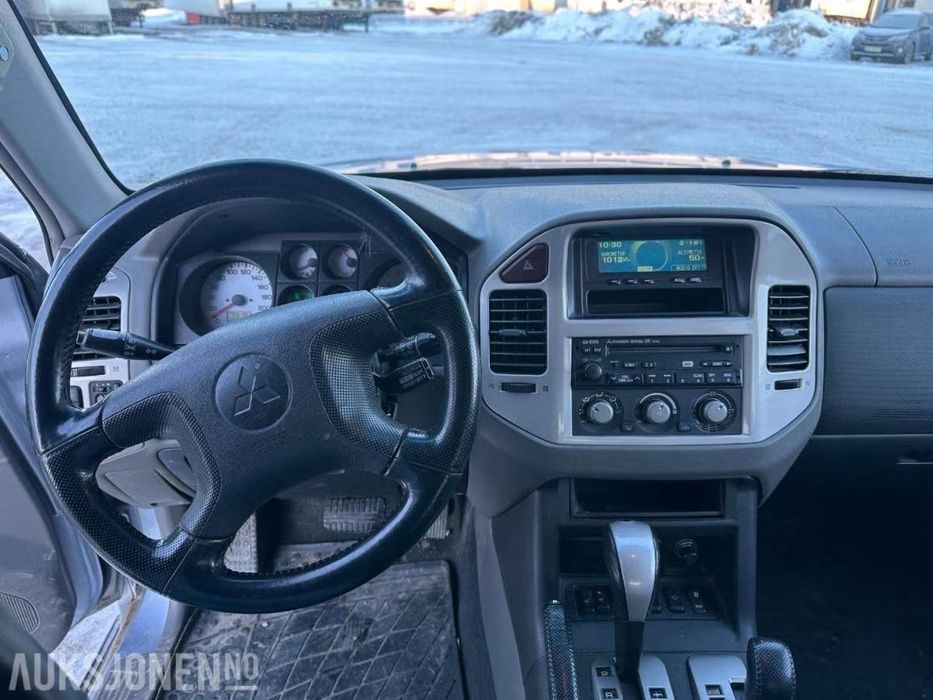 Mitsubishi Pajero 2005p 3.2TDI з Норвегії для ЗСУ