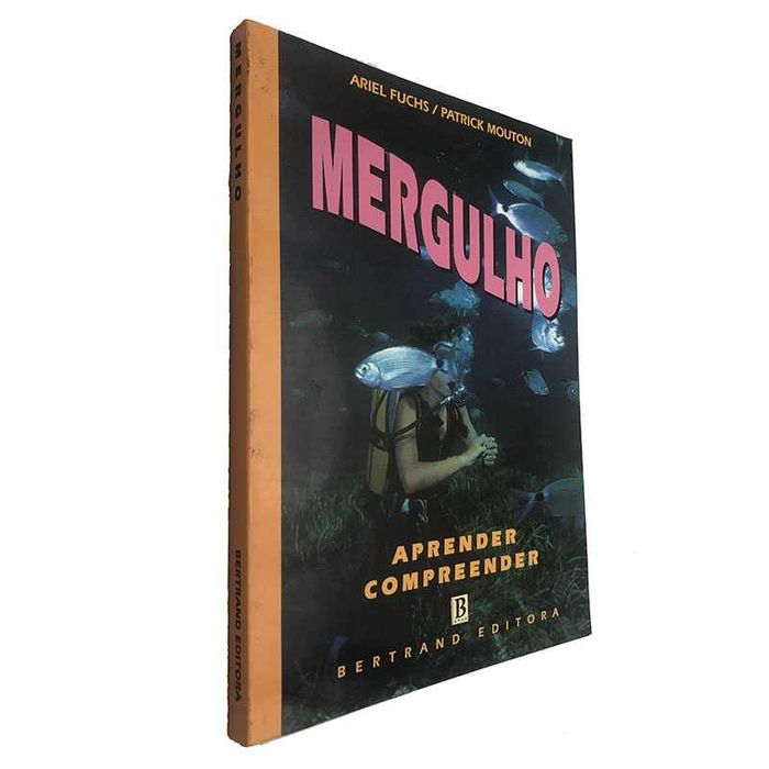 Coleção de livros sobre assuntos diversos