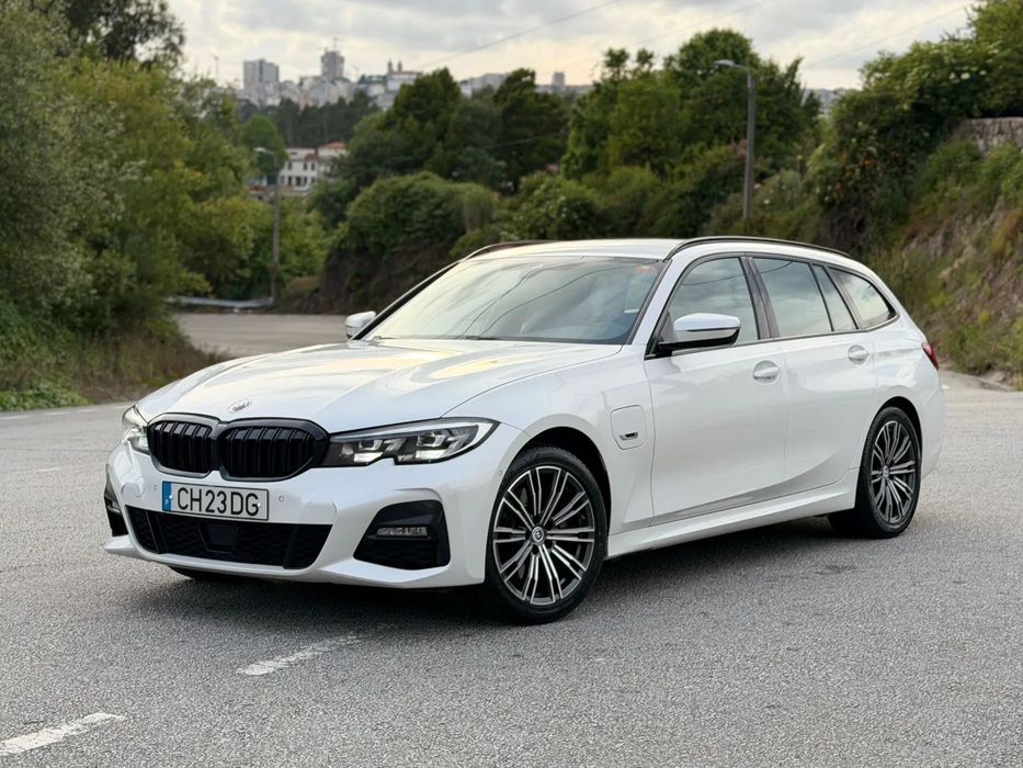 BMW 320 e Pack Desportivo M Auto