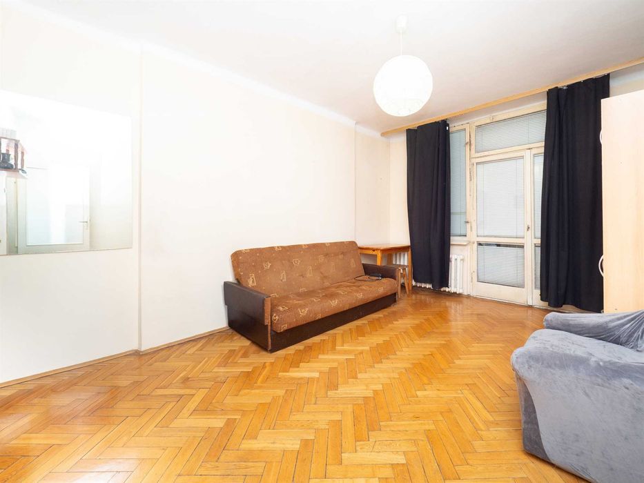 Kawalerka w centrum | ul. Lea | balkon
