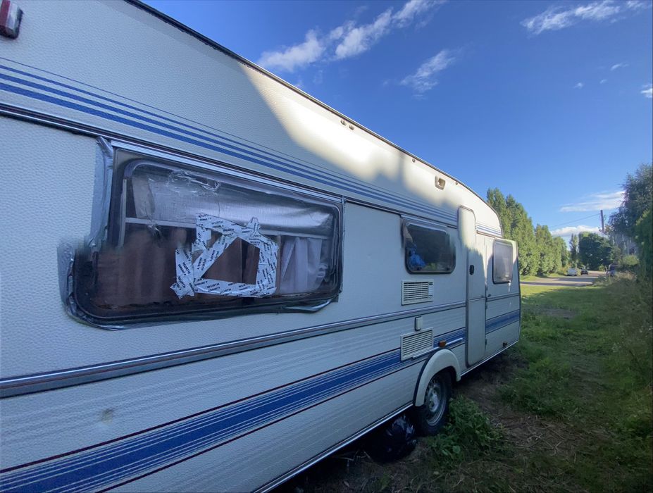 Wilk 1997 ci caravans z niemiec przyczepa