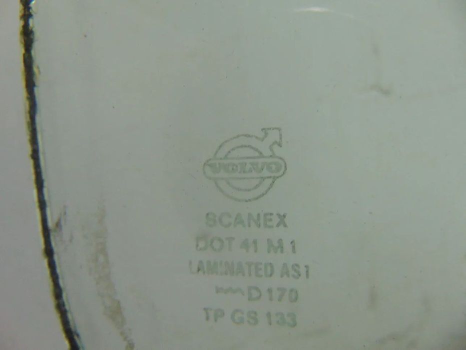 Volvo 144 para-brisas
