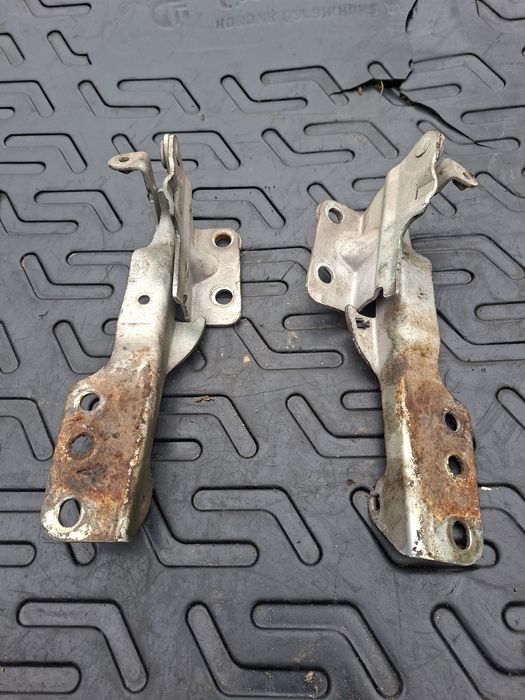 Петли капота для Киа Соренто 1