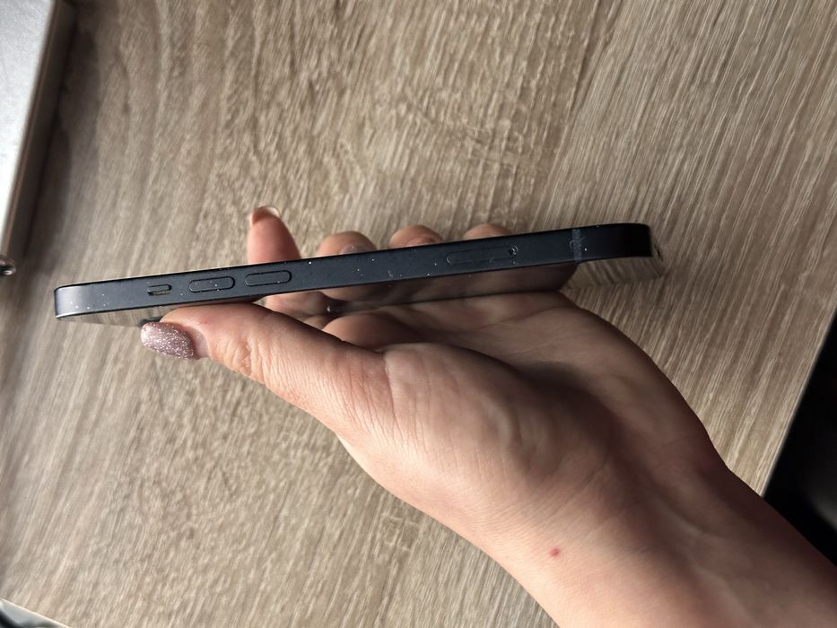 Айфон 13 синій. 128гб