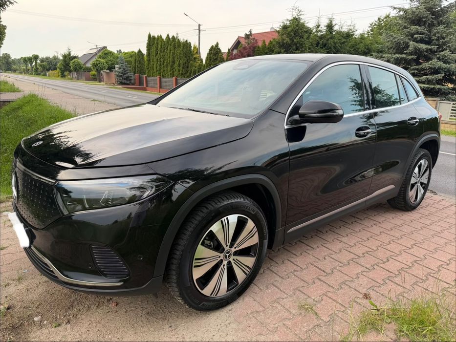 Mercedes-Benz EQA 250+ / 2024rok / Elektryk / Kamera 360 /  Nawigacja / Nowy Model !