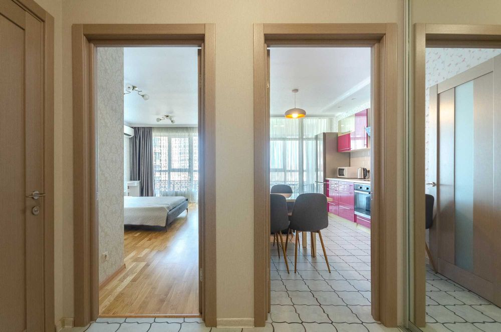 Оренда подобово 2к квартири в ЖК Kvartet (Ліпковскького 16б)-8-555.biz.ua