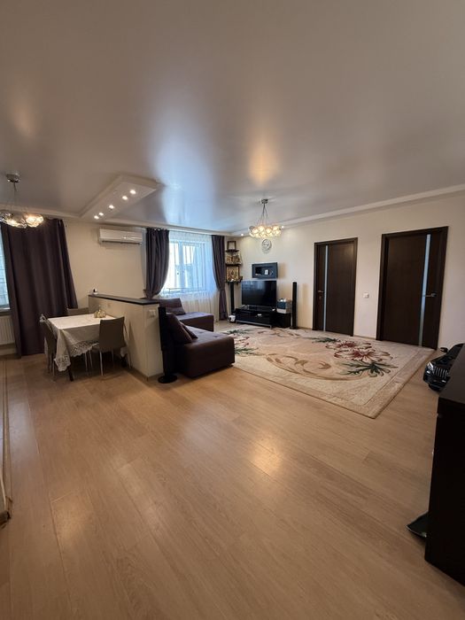 Продам 3к квартиру ЖК Best House