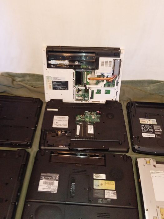 Laptopy 13 sztuk