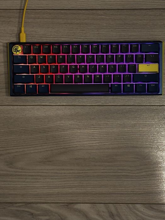 Klawiatura ducky one 3 mini niebiesko szaro żółta