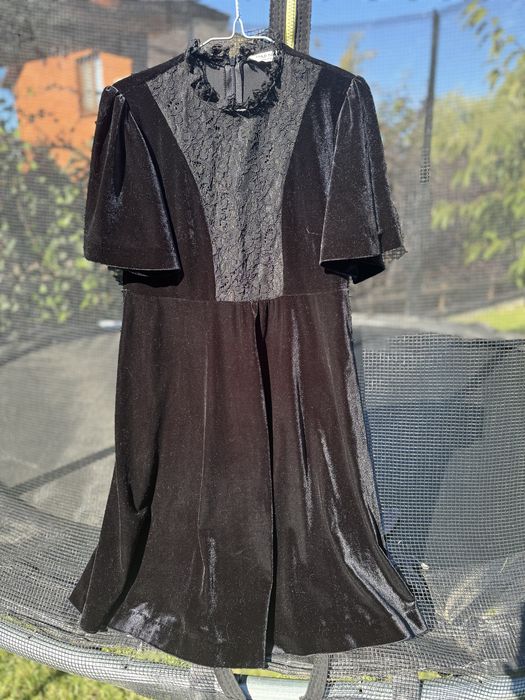 Сукня Naf-Naf велюрова з мереживом