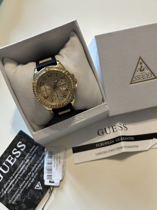 Zegarek Guess W1160L1 czarny złoty z kryształkami na silikonowym pasku