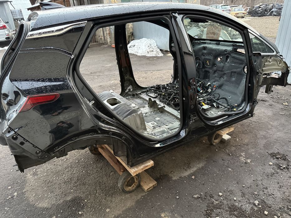 Шевроле болт Chevrolet Bolt кузов