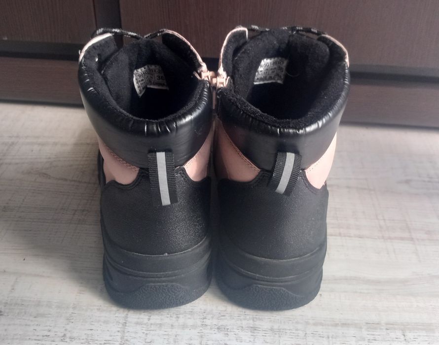 Buty trekkingowe z ociepleniem Rederved rozm. 36