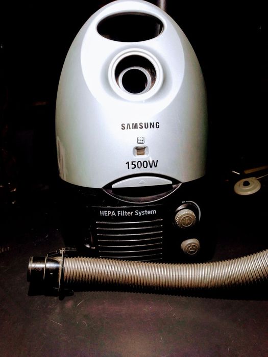 Пылесос Samsung SC-4046