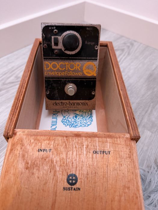 Electro-Harmonix Doctor Q Vintage
