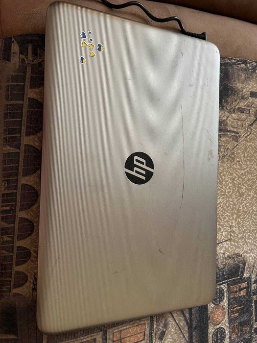 Продається ноутбук HP HQ-TRE 71025