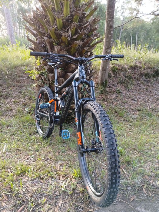 Bicicleta de enduro cannodale