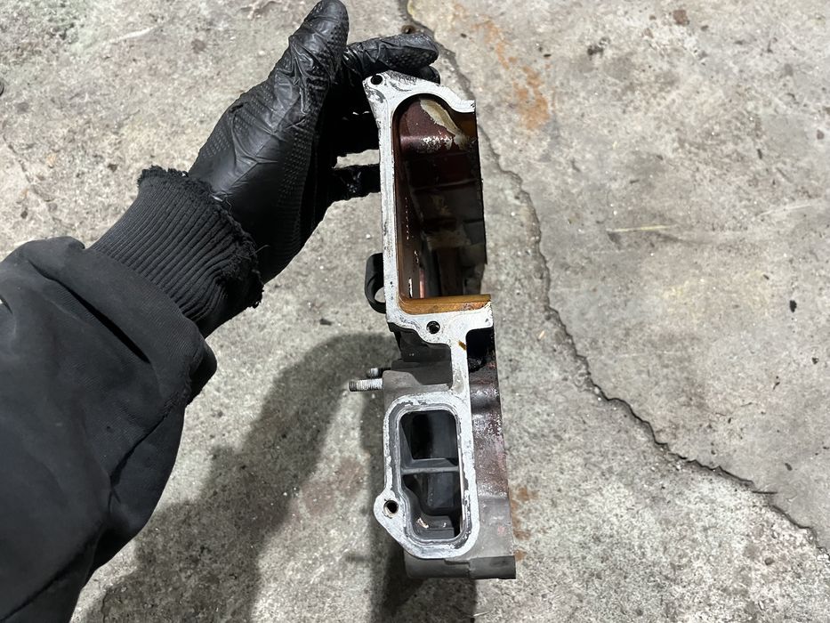 Pokrywa obudowa rozrządu BMW E46 E39 E38 M52TU M54