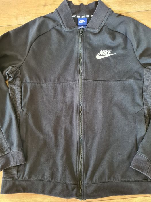 Bluza Nike czarna zapinana na suwak R. M L