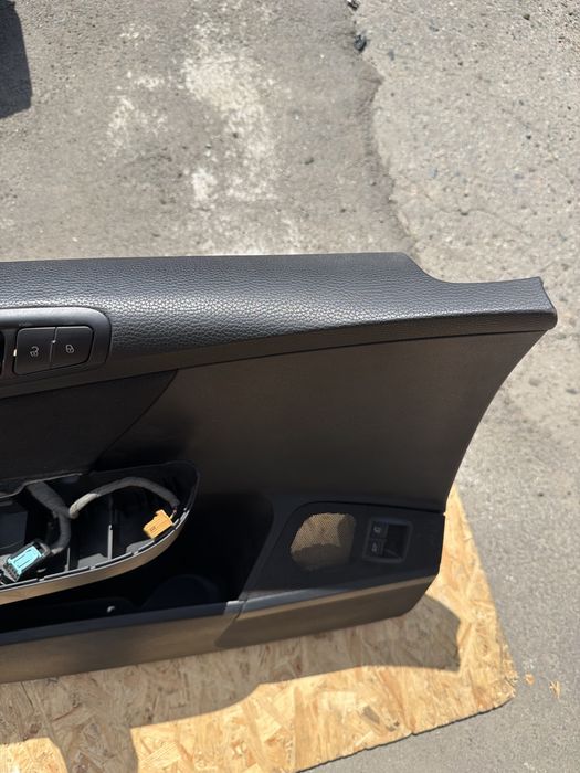 Карта двери обшивка Volkswagen Passat B6 2005-2010 фольксваген пассат б6