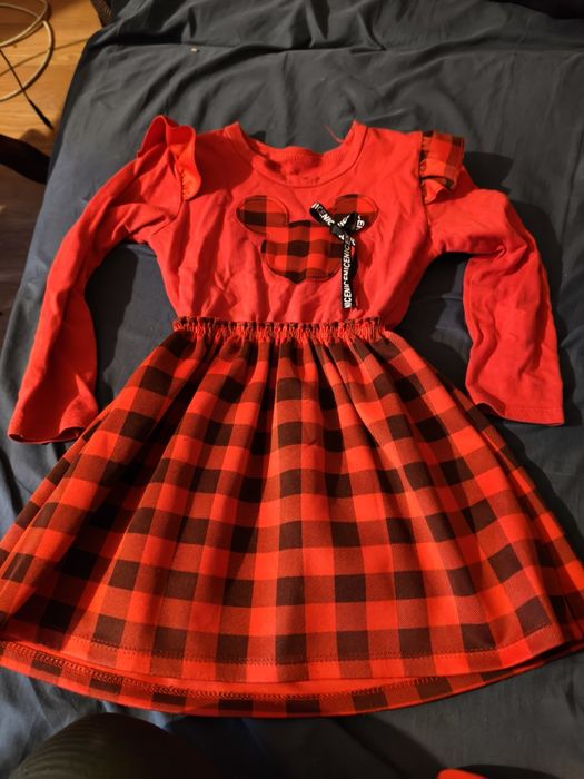 Dwie sukienki rozm. 116